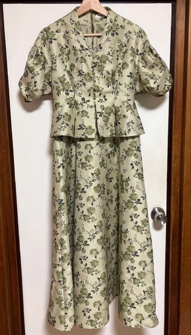 LILYBROWN ヴィンテージローズジャガードドレス