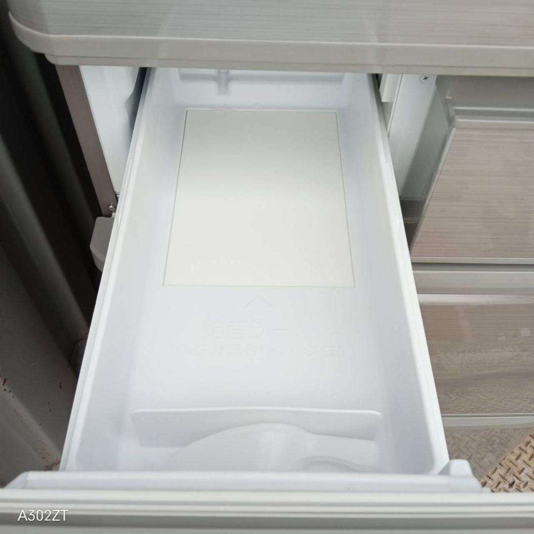 送料設置無料　人気モデル　SHARP　大型冷蔵庫　412L