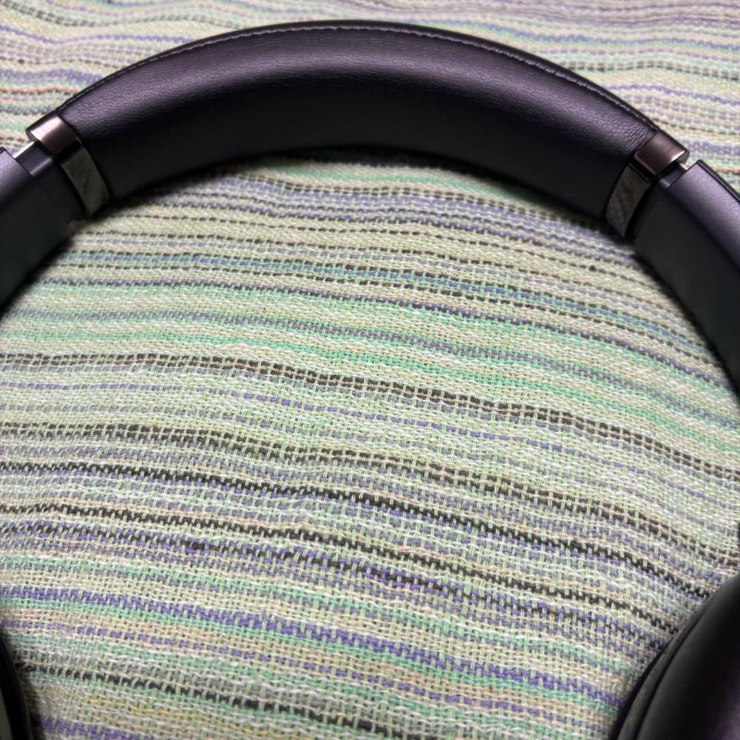 美品 JBL TOUR ONE M2 ワイヤレスヘッドホン