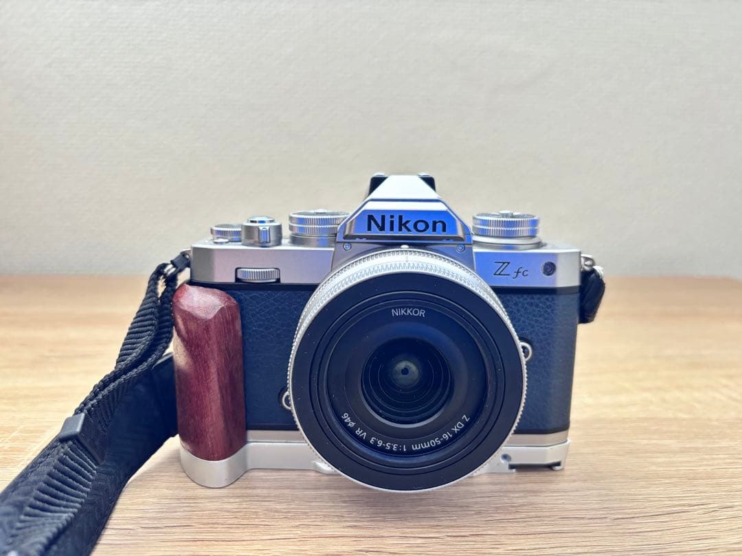 Nikon Z fc 二本レンズ 木製グリップ付き