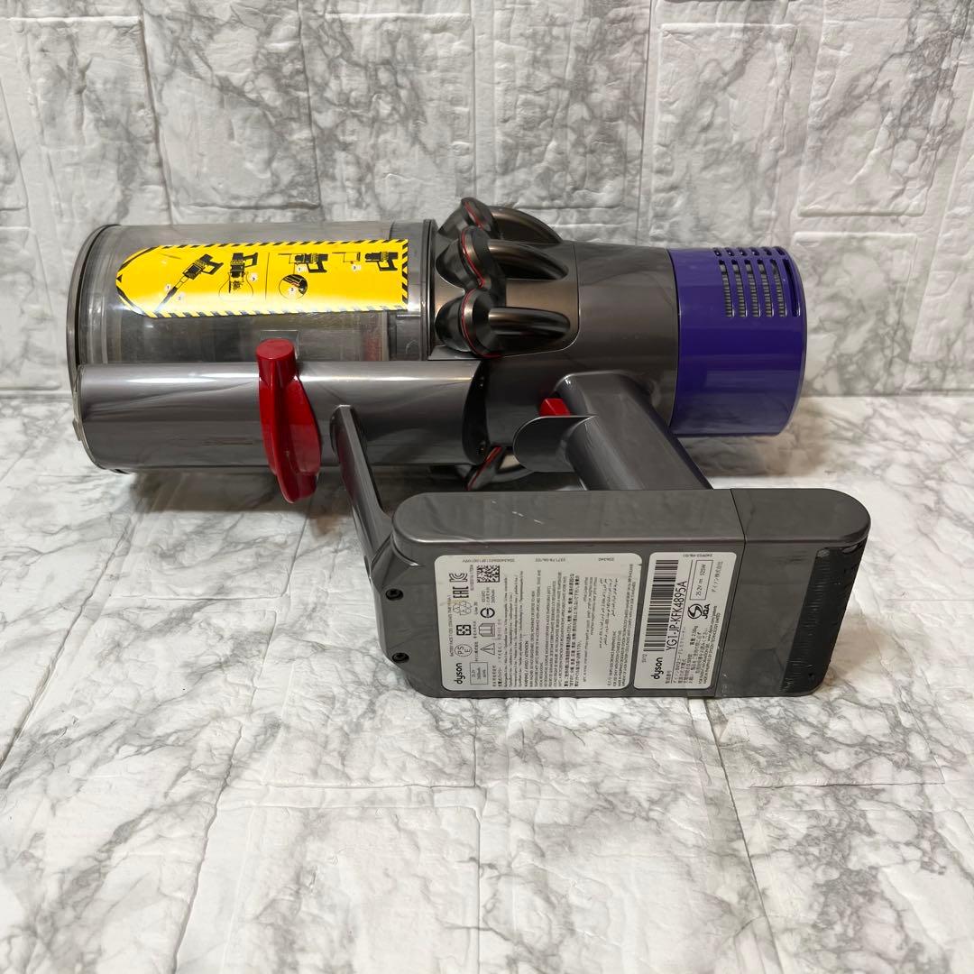 【動作品 送料込み】 Dyson V10 SV12 コードレス掃除機