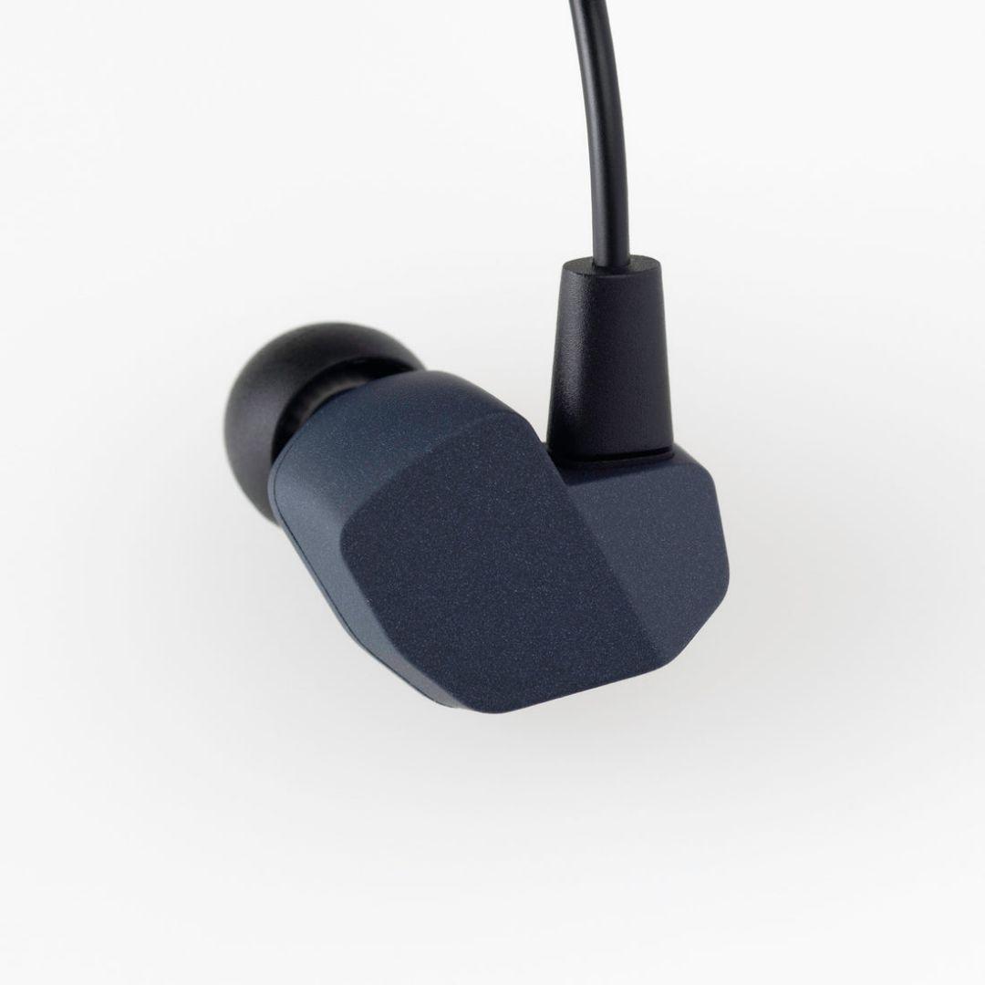 final A4000 ダークネイビー イヤホン 新品未開封品