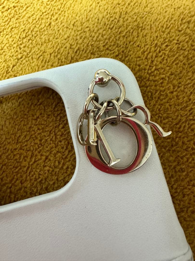 Christian Dior iPhone15proケース 日本限定　ホワイト