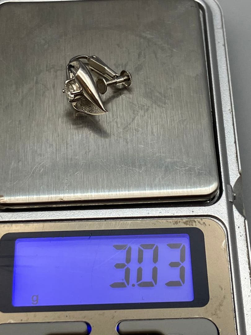 PT900 D0.20ピアス　プラチナ　ダイヤモンド　レディース