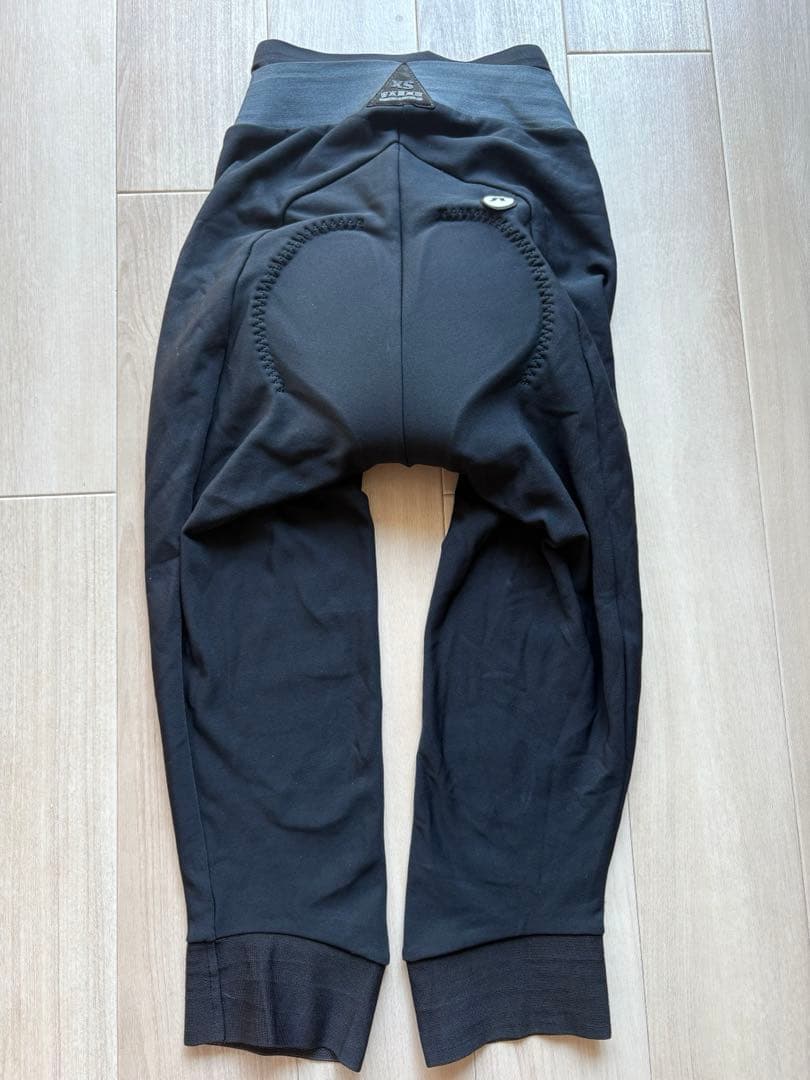 ASSOS ハーフニッカービブタイツ　レディースXS