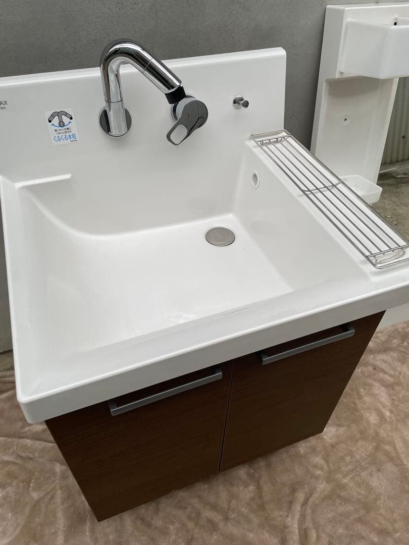 近隣配達可能　LIXIL リクシル　洗面化粧台　AR3N-605