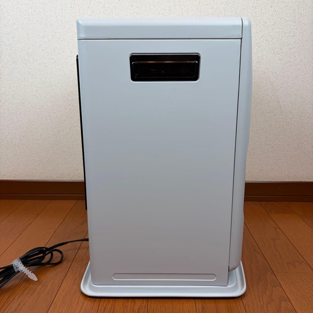 送料無料 高年式トヨトミ LC-33N 石油ファンヒーター 23年製 美品