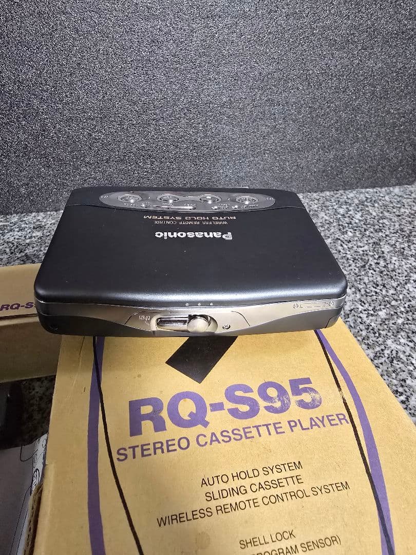 パナソニック RQ-S95 カセットウォークマン　カセットプレーヤー