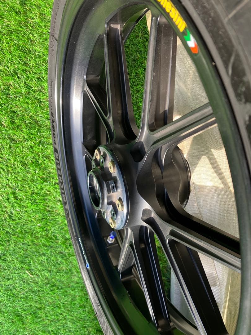 マルケジーニ(MARCHESINI)鍛造アルミホイールM10 VTR1000F