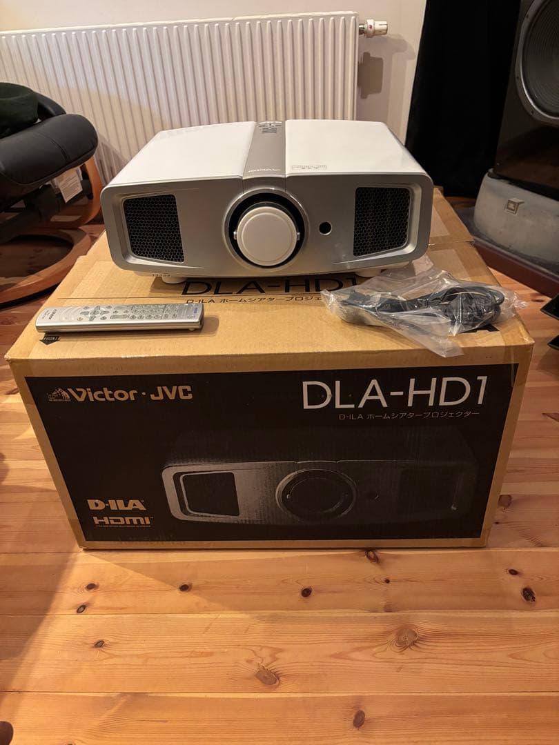 Victor・JVC DLA-HD1 ビクター　プロジェクター　ランプ316h