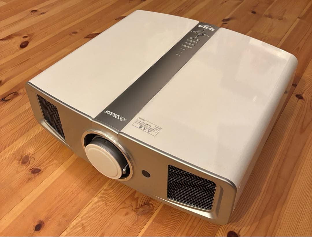 Victor・JVC DLA-HD1 ビクター　プロジェクター　ランプ316h