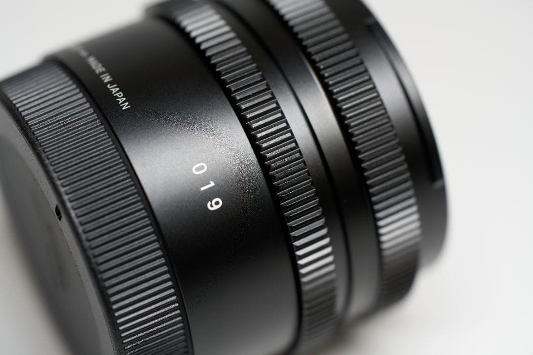 美品 SIGMA 45mm F2.8 DG DN （Eマウント）