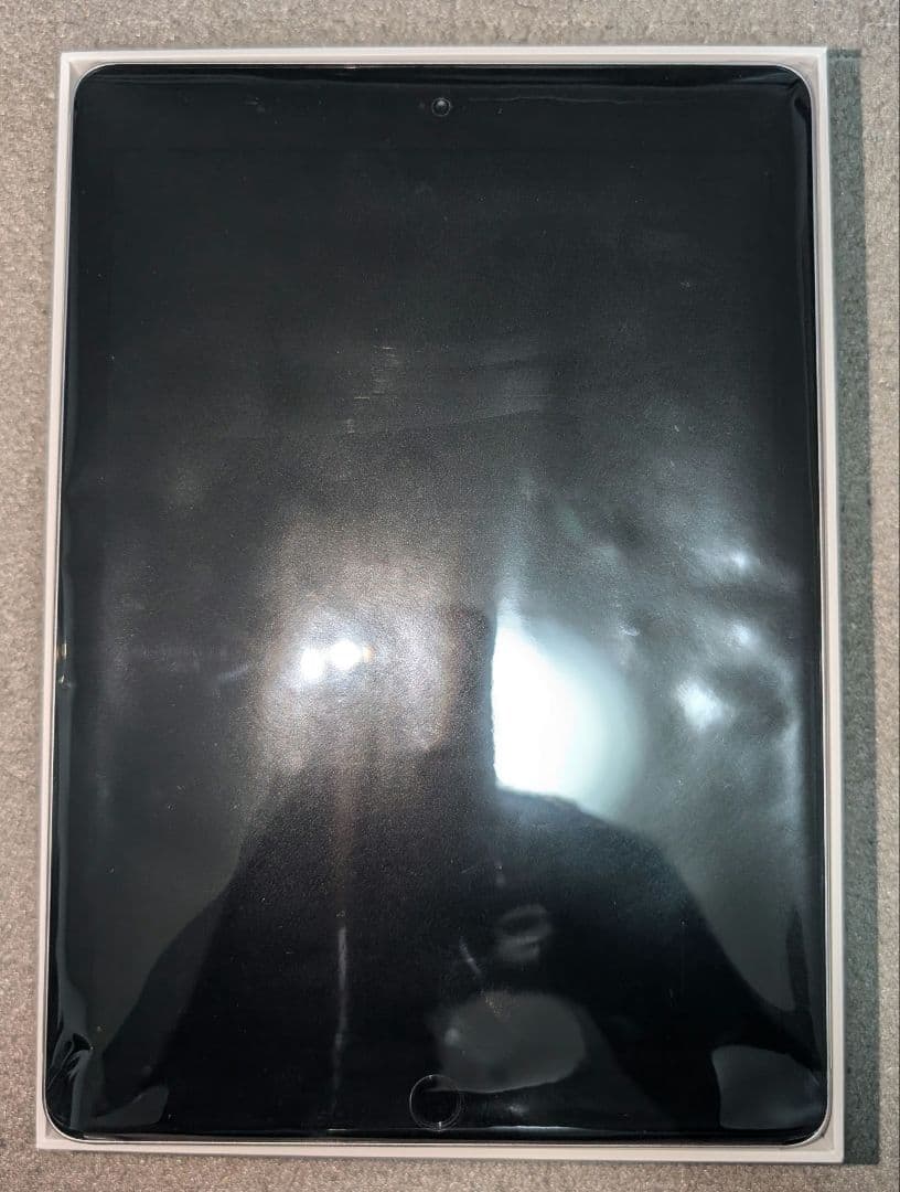 Apple iPad（第6世代）128GB スペースグレイ