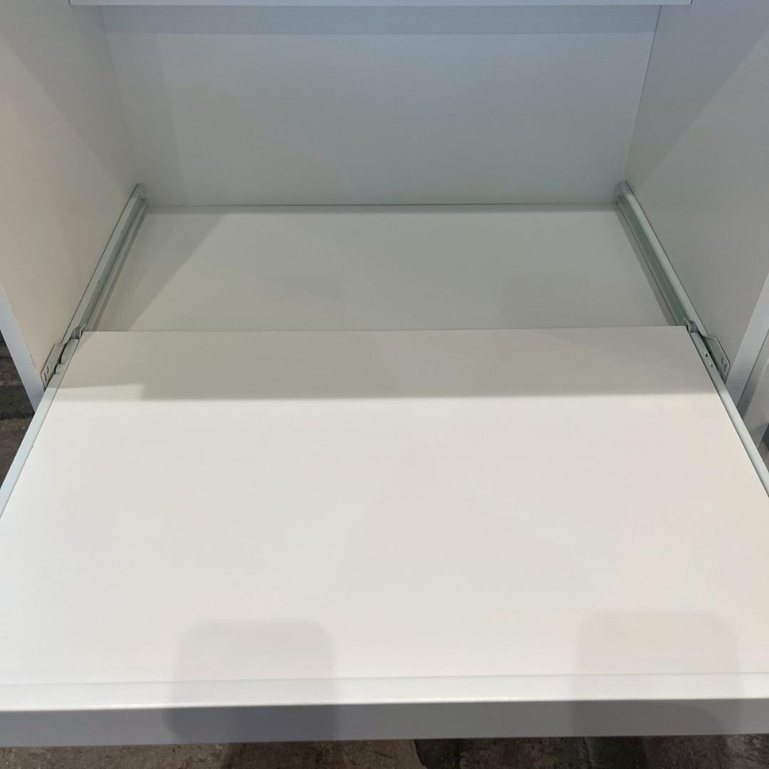 Vanesa Balantakboページ ニトリ キッチンボード