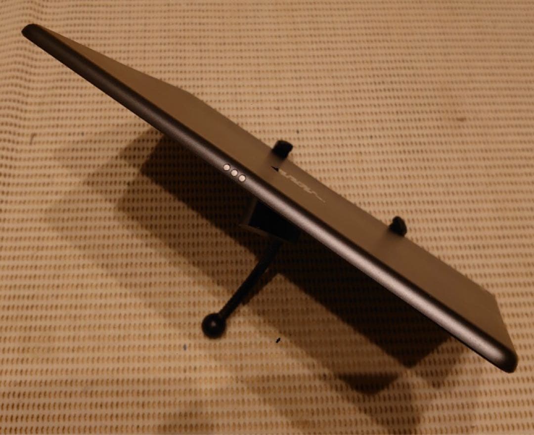 完動品iPad第8世代(A2270)本体32GBグレイ送料込7Q1GC