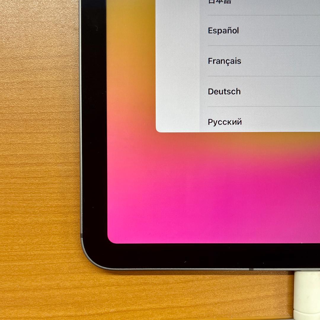 E*r様 iPad Air 第五世代 Cellular 64GB Apple I