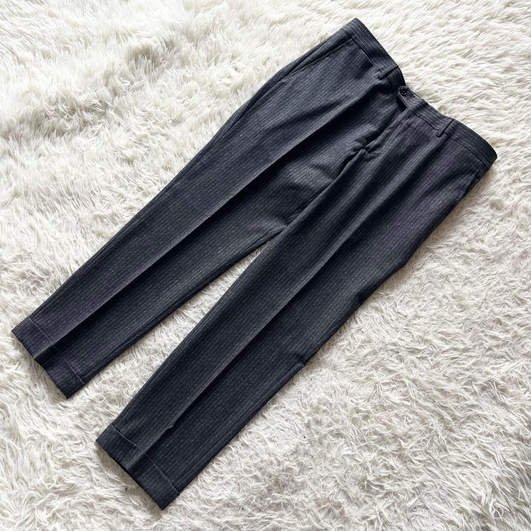 <美品>TAGLIATORE グレー ウール スーツ サイズ50