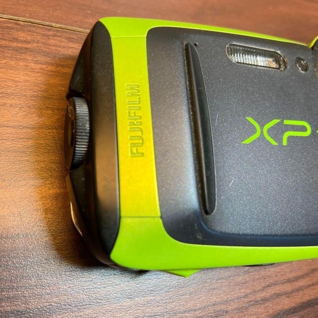 FUJIFILM FINEPIX XP90 デジカメ　ほぼ新品 3440