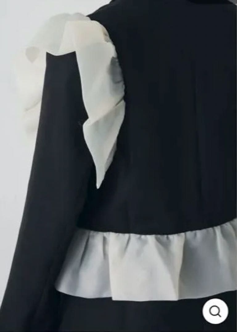 完売品❗️ freneアシメフリルマニッシュジャケット