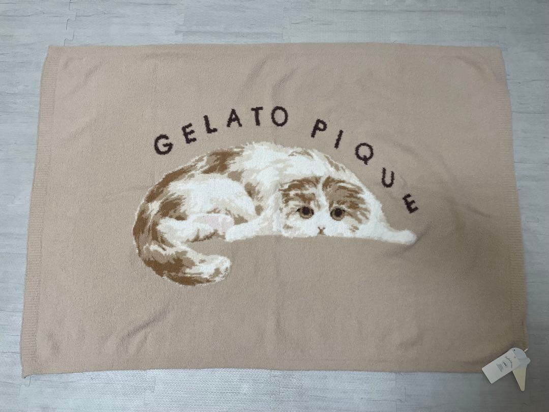 [新品・タグ付き]GELATO PIQUE 猫デザインブランケット