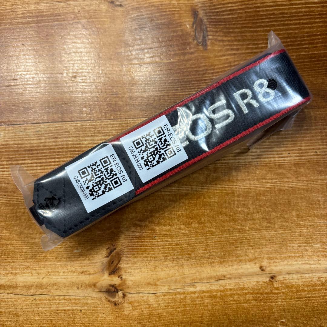 Canon EOS R8 ミラーレスカメラ レンズ おまけ付き