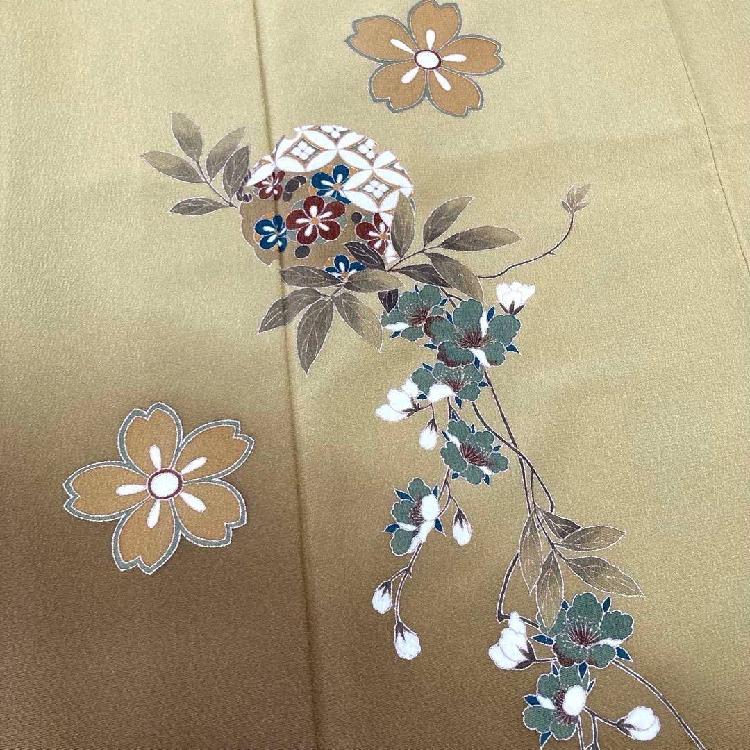 【美品✨】東レシルック　洗える着物　付け下げ　緑みのくすみの黄　桜　ぼかし染I1
