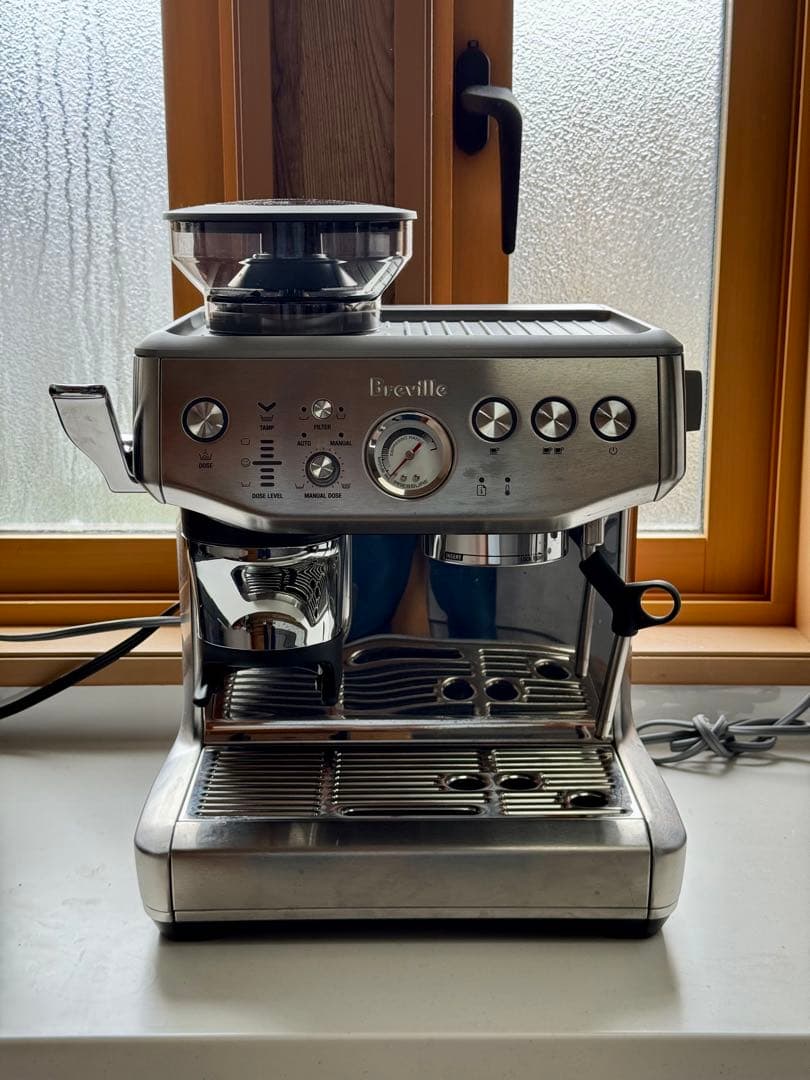 美品 breville BES876 エスプレッソマシン日本100v使用可