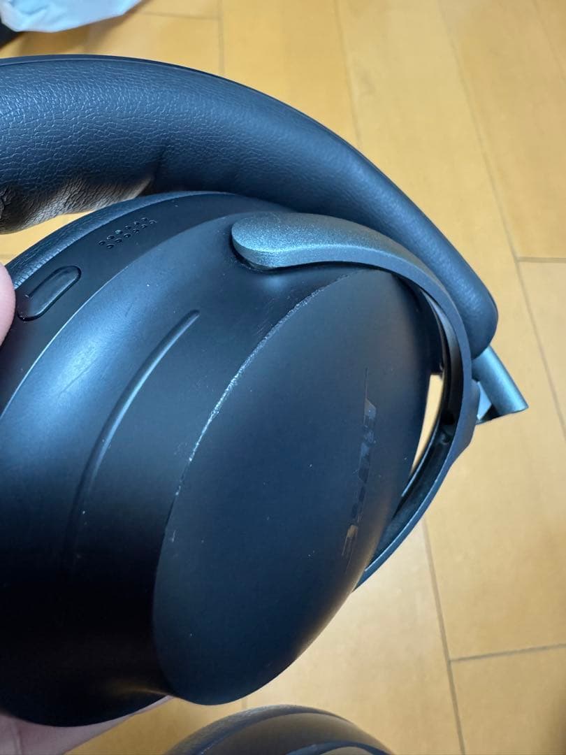 BOSE ワイヤレスヘッドホン 収納ケース付き