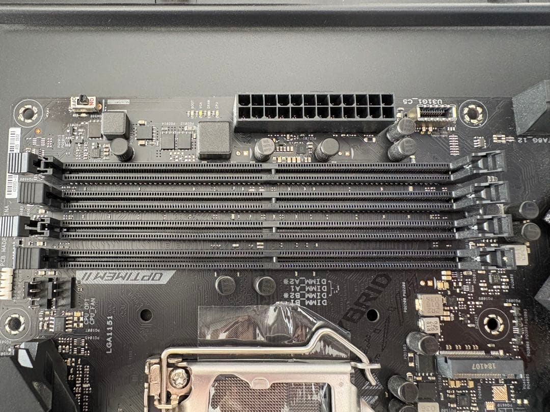 ROG STRIX Z390-F GAMING マザーボード