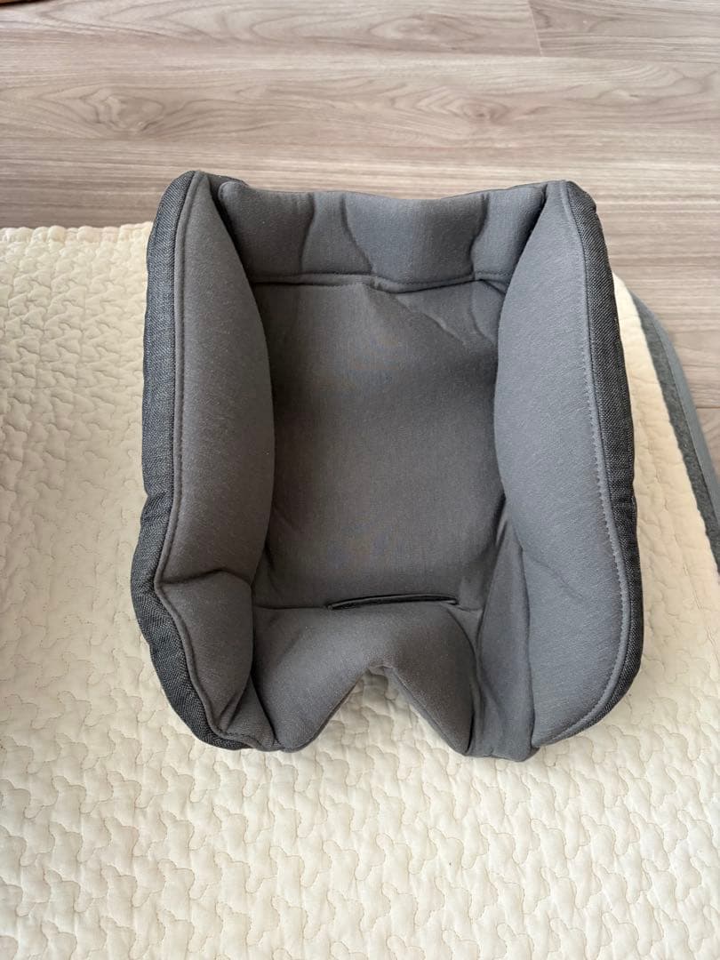 Nuna Pipa nextチャイルドシート