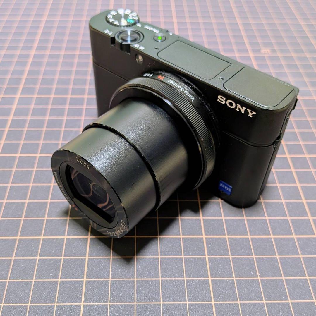 説明書変色のため値引き（超美品）64G sdカード付SONY RX100 III