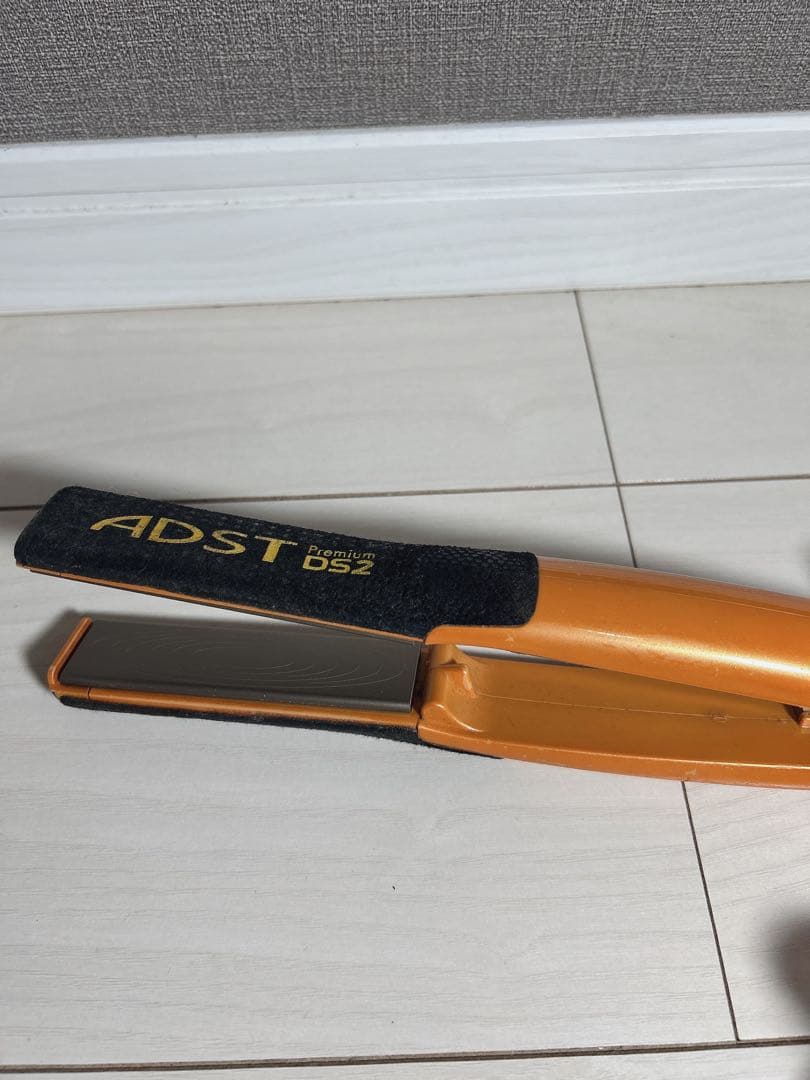 ADST DS2 ストレートアイロン