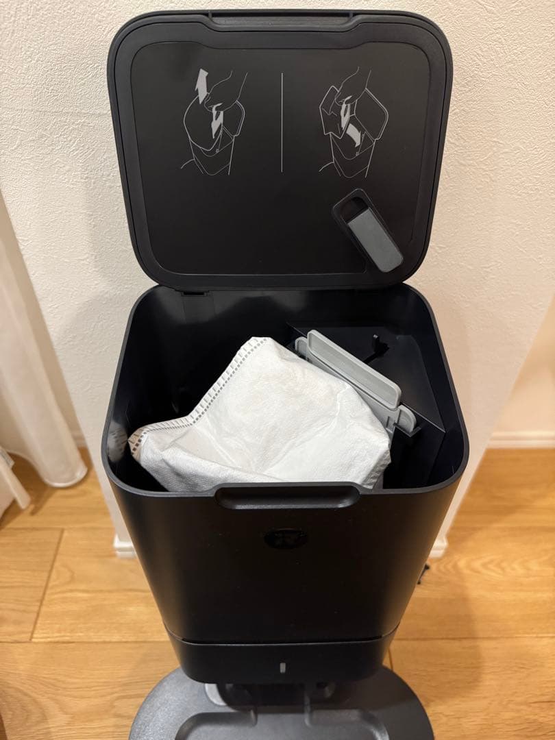 【美品】iRobot ルンバi7+ ロボット掃除機 本体