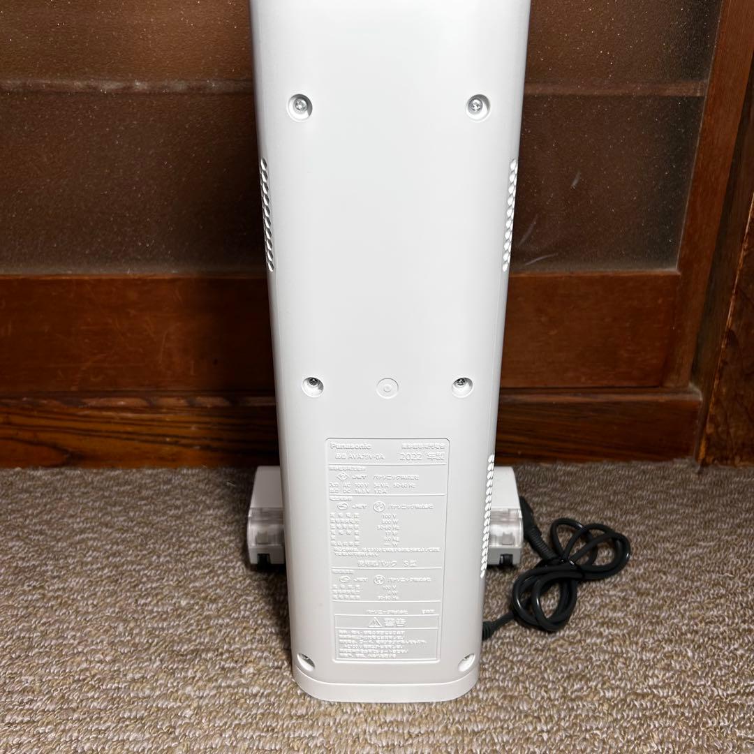 Panasonic MC-NS10K コードレス掃除機 2022年製