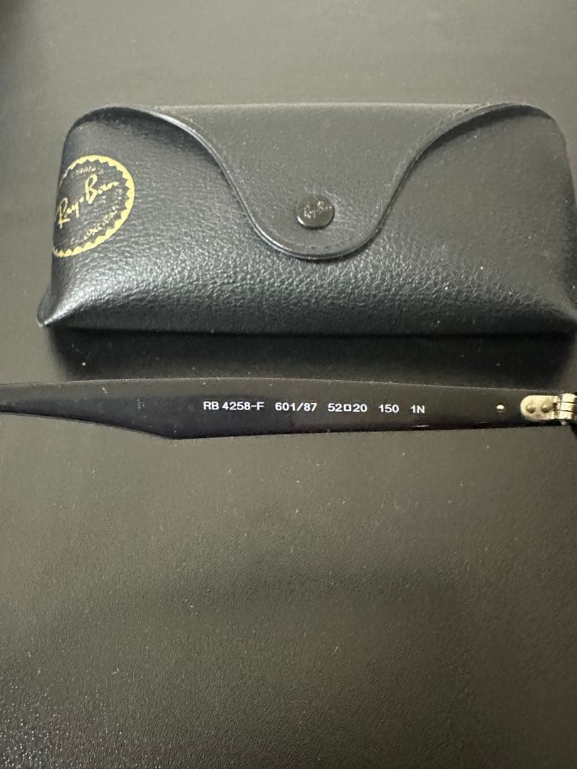 Ray Ban レイバン サングラス　RB4258F 601/87