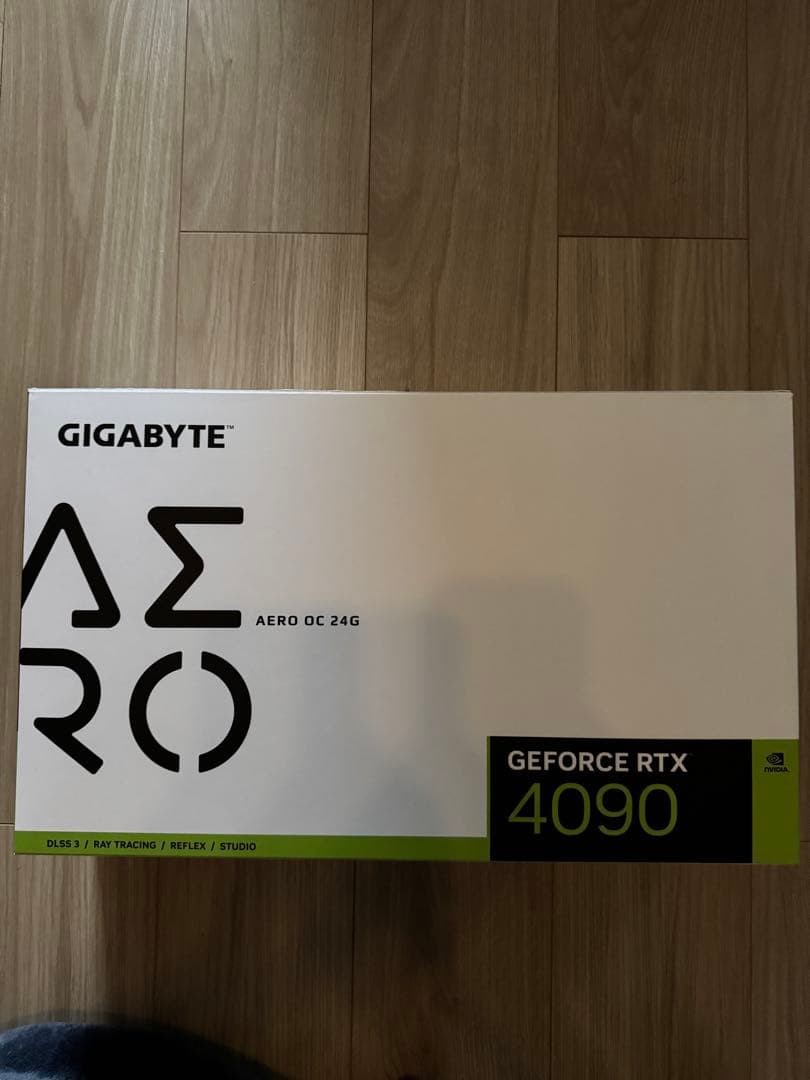GIGABYTE RTX4090 AERO グラフィックボード　実使用