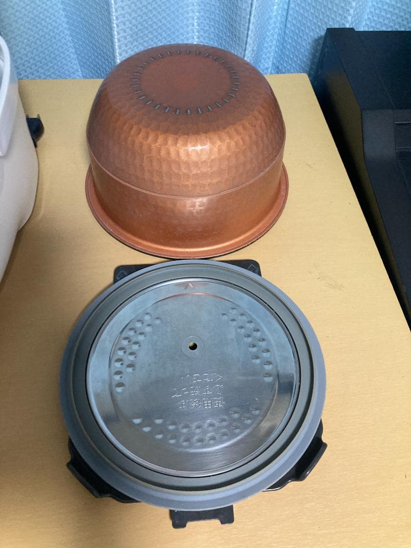 RC-10RM-W TOSHIBA 東芝IHジャー炊飯器5.5合炊き2020年製