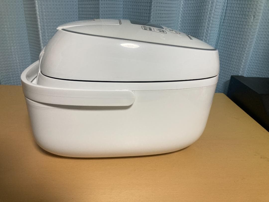 RC-10RM-W TOSHIBA 東芝IHジャー炊飯器5.5合炊き2020年製