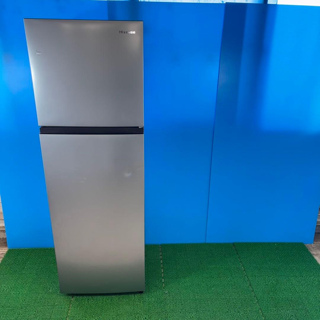 731 大人気　シルバー　冷蔵庫　小型　大型　一人暮らし　200L〜300L