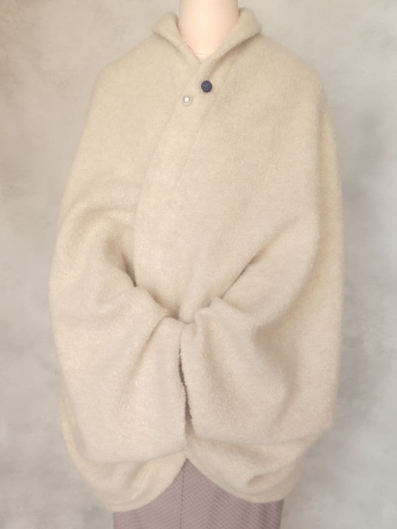 国産もこもこウールシープボア/アイボリー・モモンガカーディガン