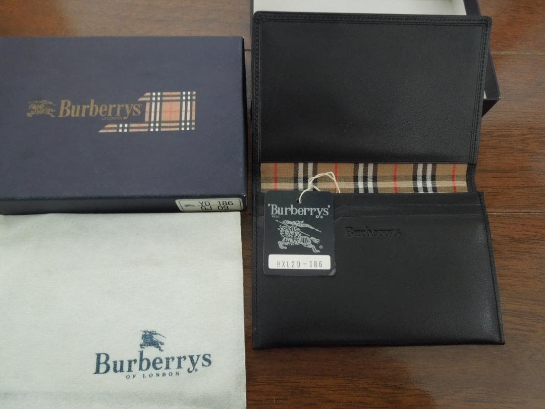 Burberrysバーバリー　本革名刺入れ　メンズ　ヴィンテージ品　未使用