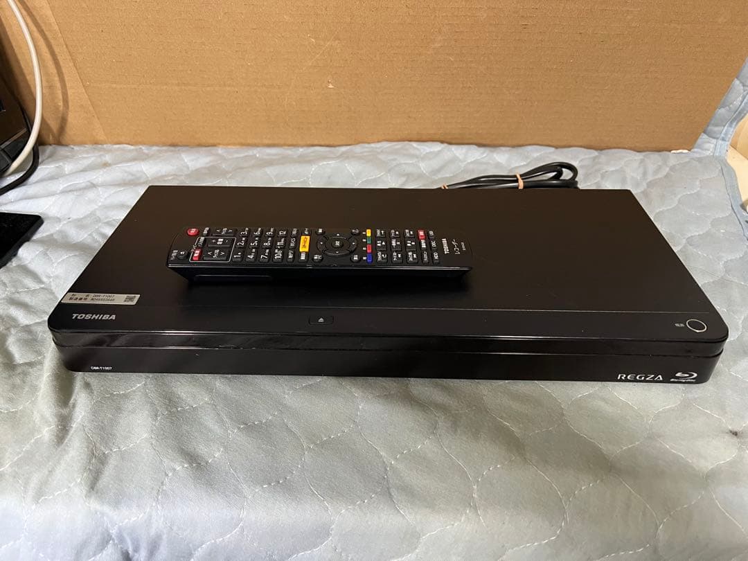 1TB/16年/REGZA/BDレコーダー/DBR-T1007/3番組同時録画