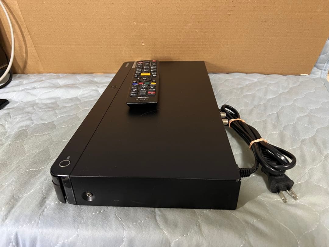 1TB/16年/REGZA/BDレコーダー/DBR-T1007/3番組同時録画