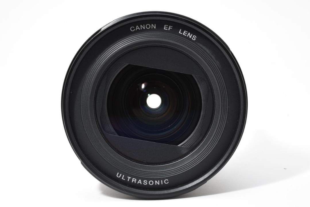 ★極上品★キヤノン EF 20-35mm f3.5-4.5 USM #1633