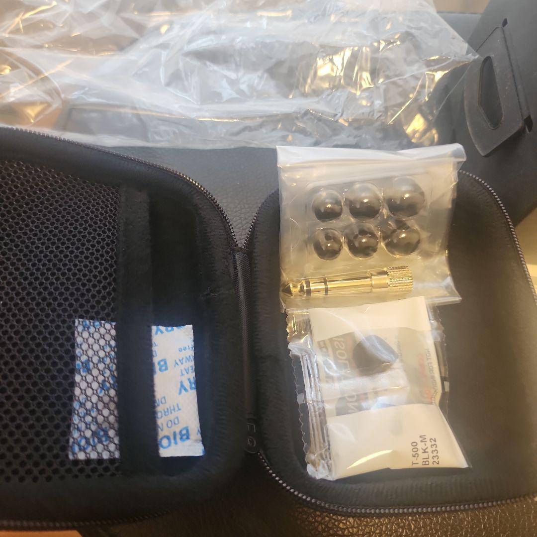 イヤホン audio-technica ATH-E70