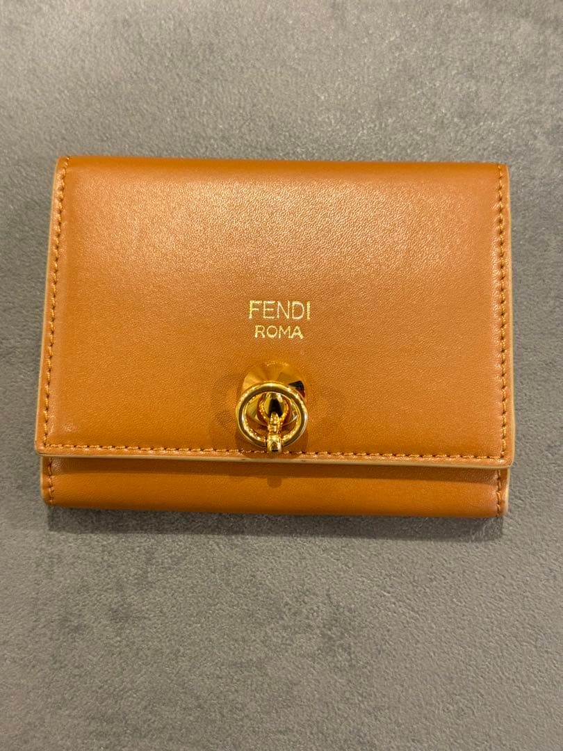 【箱付き！】FENDI名刺入れ