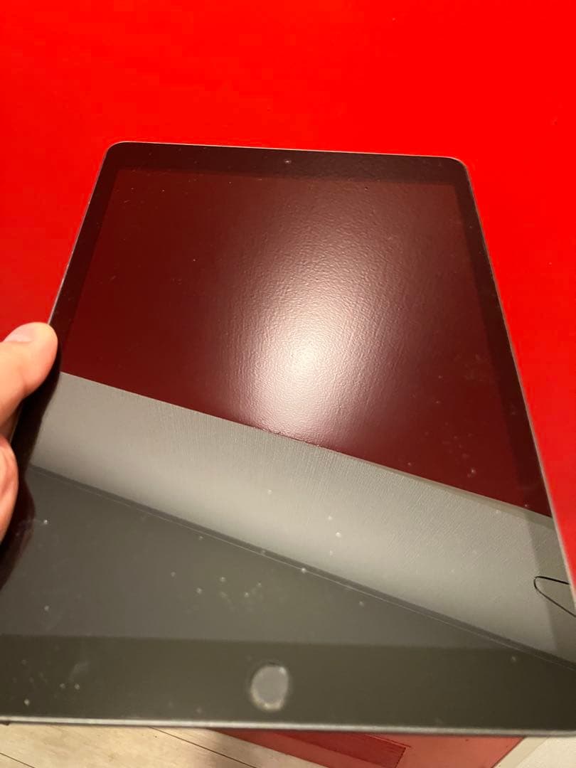 iPad 第七世代 Wi-Fi スペースグレイ