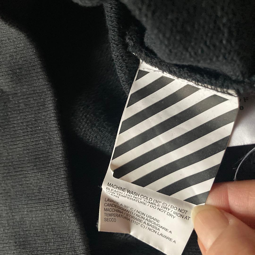 「値下げ」Off-White ダークグレー スウェットシャツ