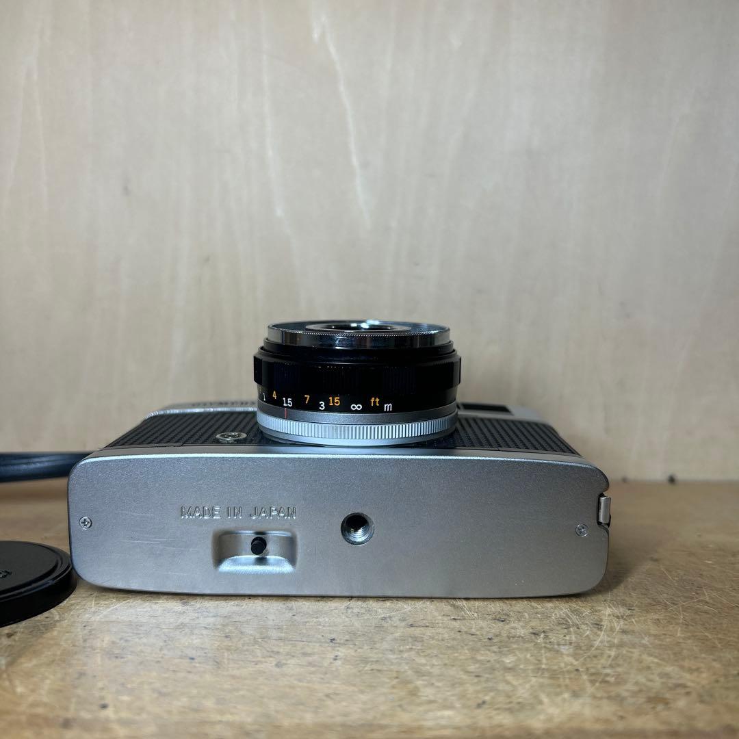 Olympus Trip 35 人気カメラ　赤ベロ快調　稀に見る美品