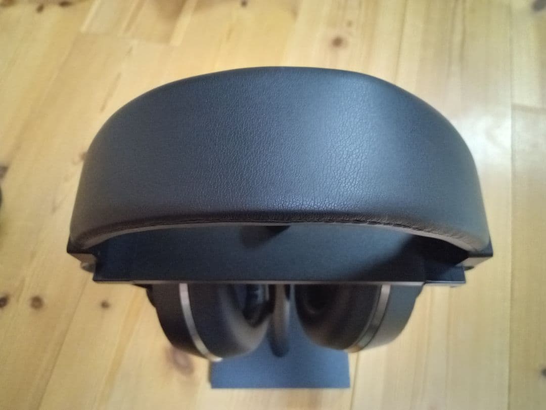 final SONOROUSⅢ　ヘッドホン、final純正ヘッドホンスタンド　他